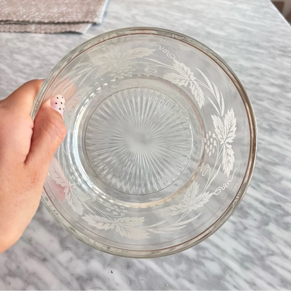 Vintage Etched Glass Ice Bucket with Gold Rim 6x4